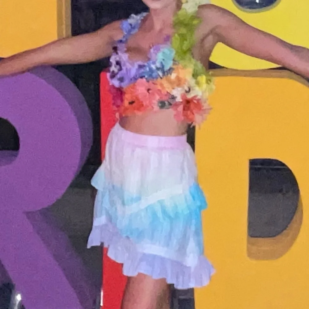 Rainbow flower top I made for pride month 🏳️🌈💕 size xs - Picture 2 of 4